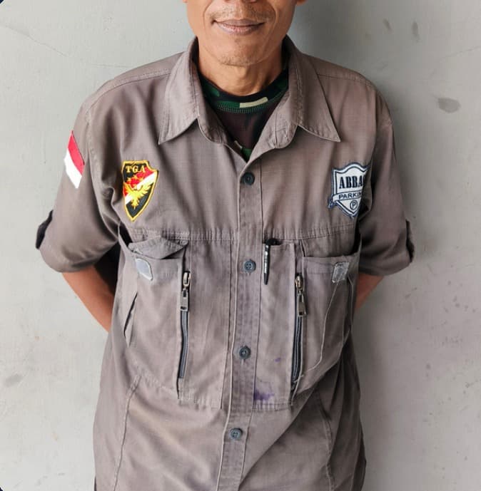 Seragam petugas parkir Tri Garda Abbas